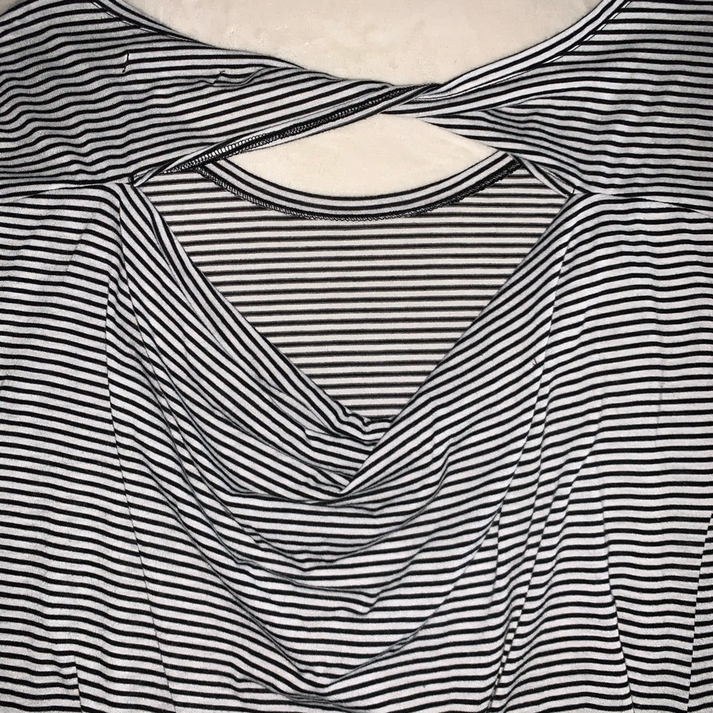 Open Back Shirt - Picture 4 of 4